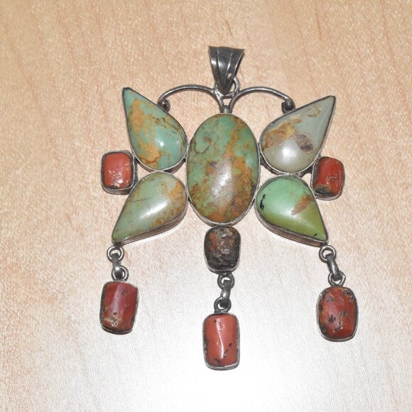 Stunning Vintage 925 Stone and Silver Charm Necklace Abstract Butterfly - Picture 2 of 5